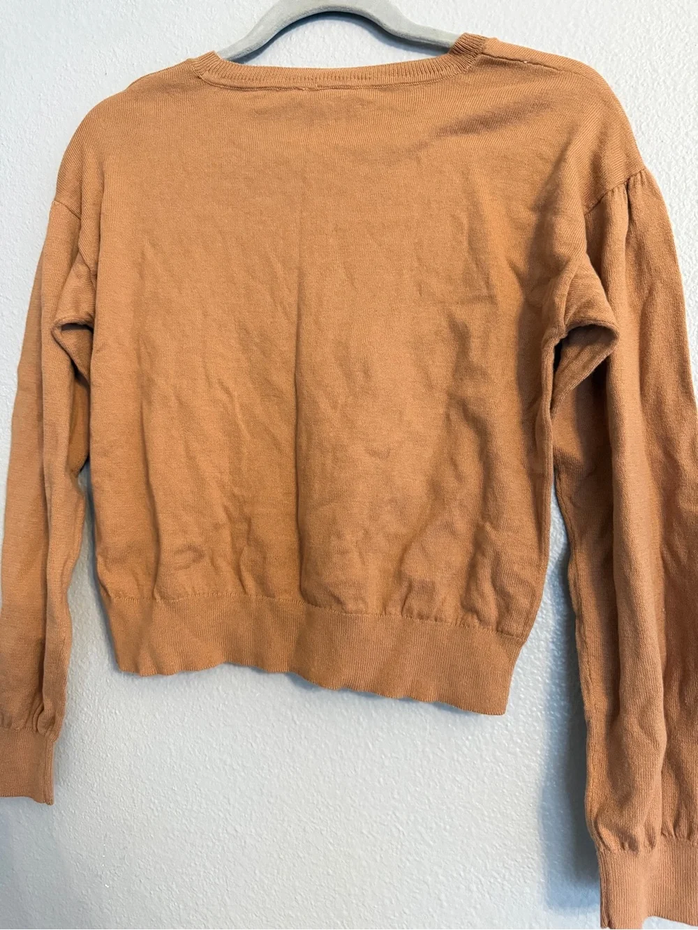 GAP Tan and White Checkerboard Heart Jumper